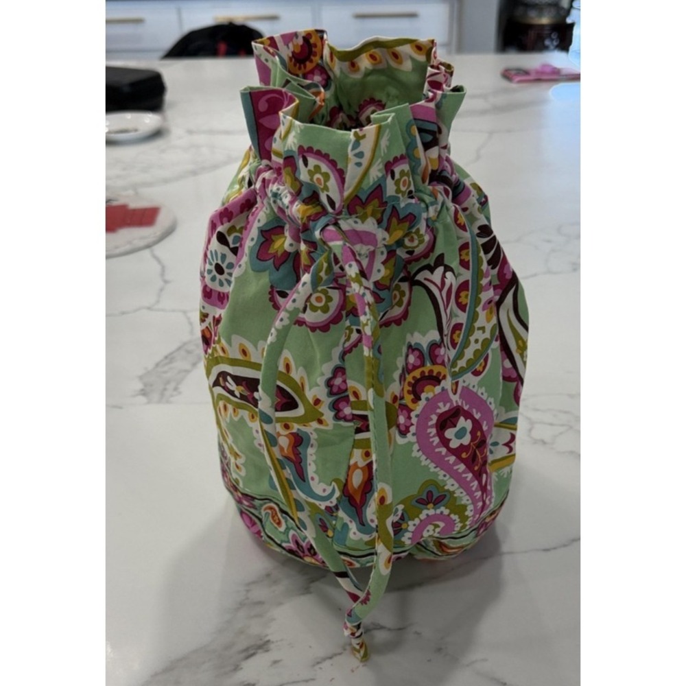 Vera Bradley Green Floral‎ Drawstring Cosmetic Bag Travel Makeup Toiletry Bag